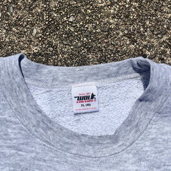 Vintage White Thrashed West Virginia Sweatshirt Size XL - Picture 6 of 7